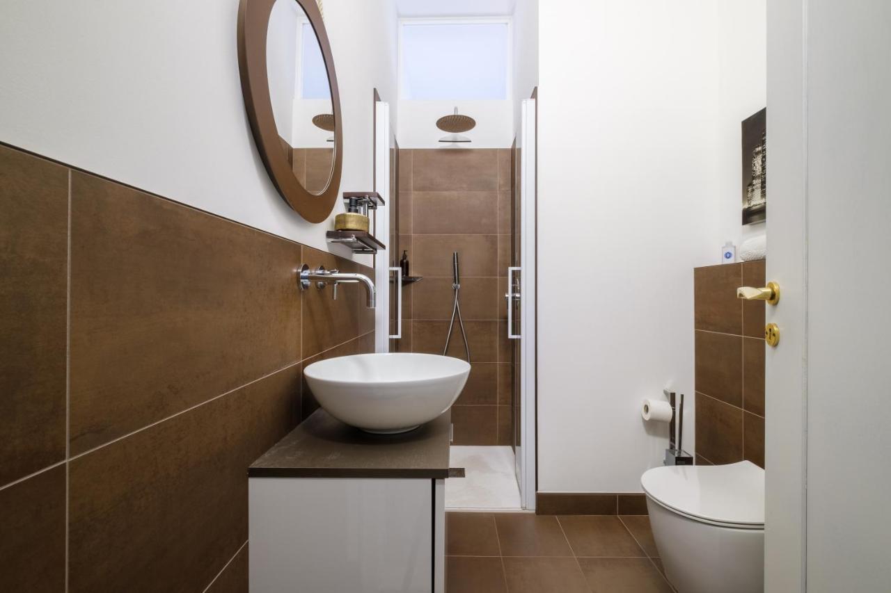 Fabula Rooms 3 Suites With Private Bathroom Bologna Eksteriør billede