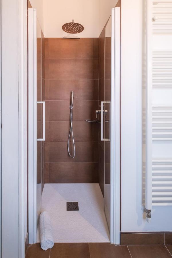 Fabula Rooms 3 Suites With Private Bathroom Bologna Eksteriør billede